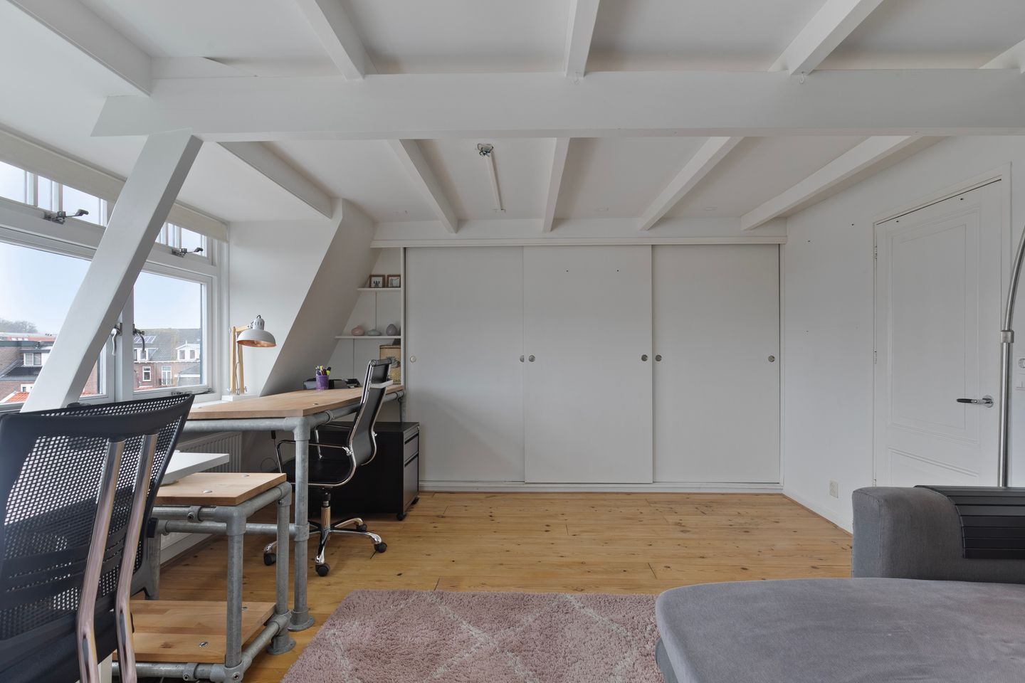 Photo 35 of Julianaweg 28