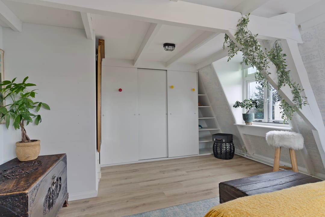 Photo 37 of Julianaweg 28