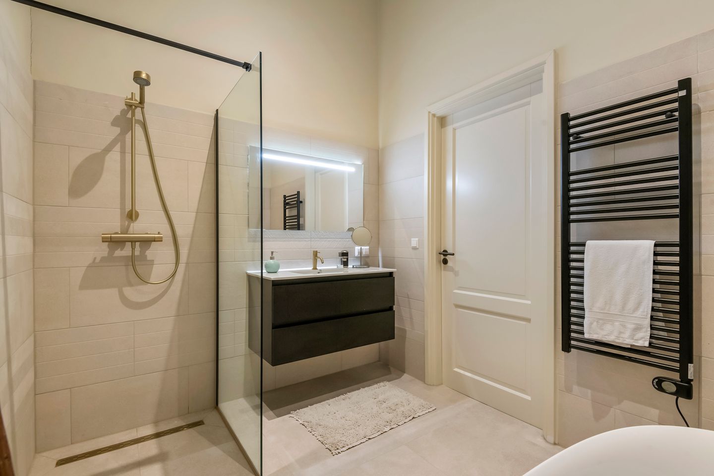 Foto 29 van St. Agnietenstraat 28-B