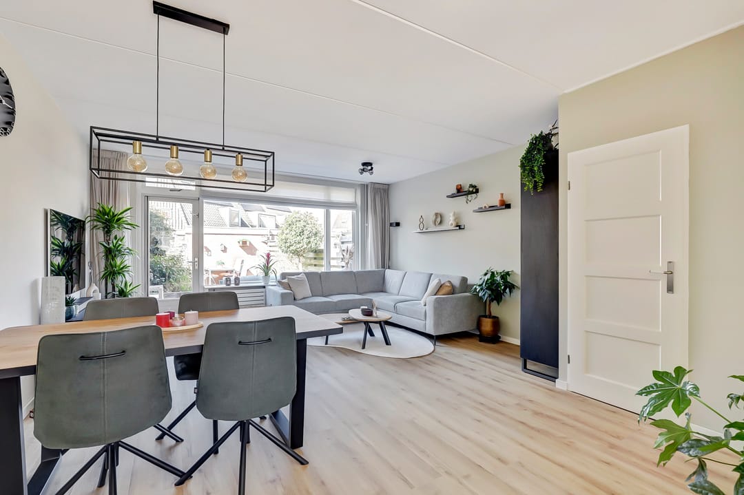 Photo 8 of Alpherbrink 3