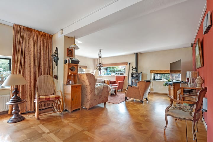 Photo 4 of Valkenakker 2