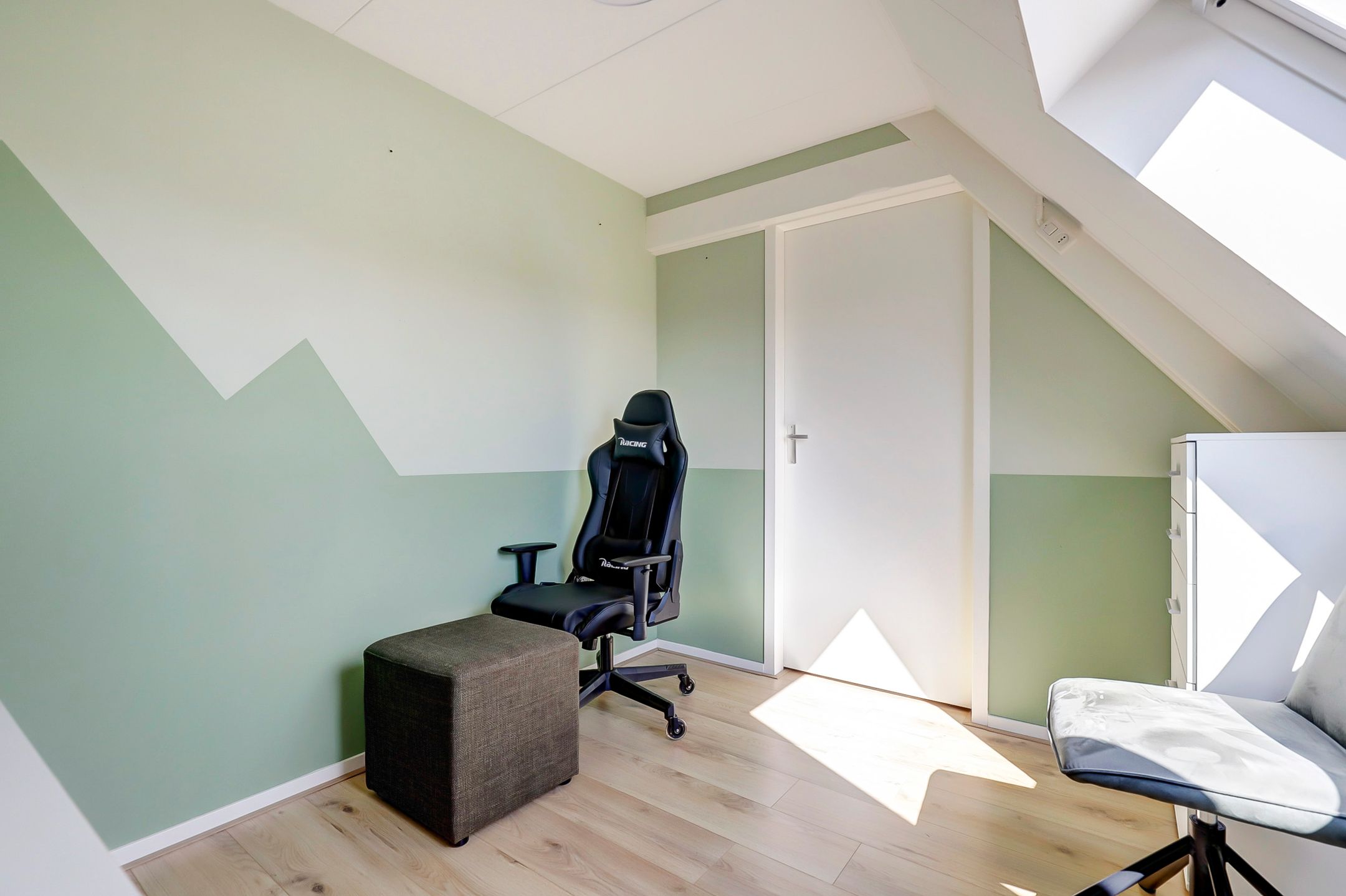 Photo 24 of Alpherbrink 3