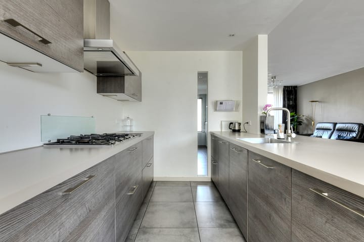 Photo 13 of Archimedeslaan 41