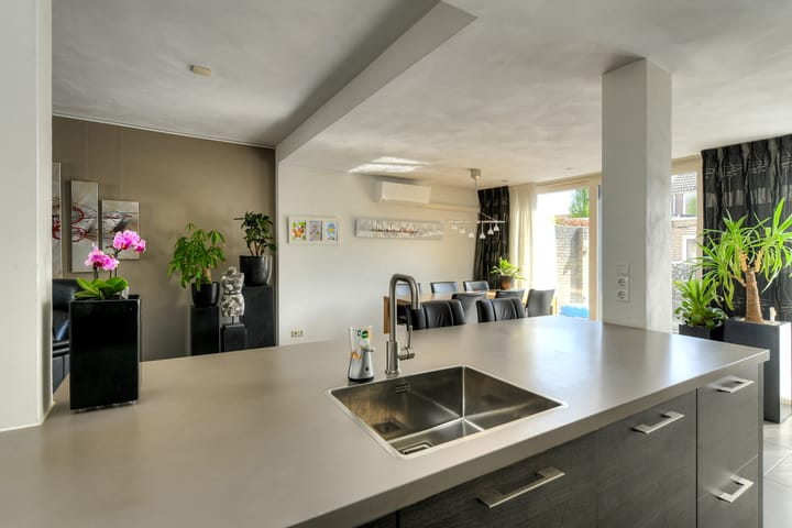 Photo 16 of Archimedeslaan 41