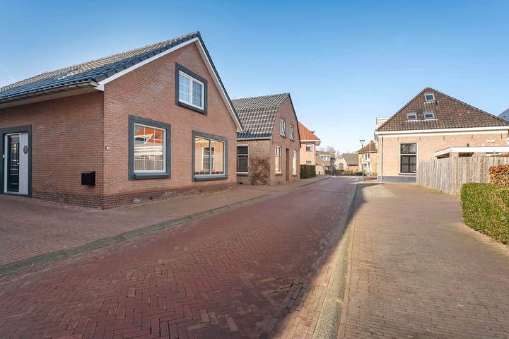 Foto 5 van Voorstraat 7-A