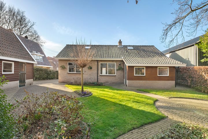 Foto 42 van Voorstraat 7-A