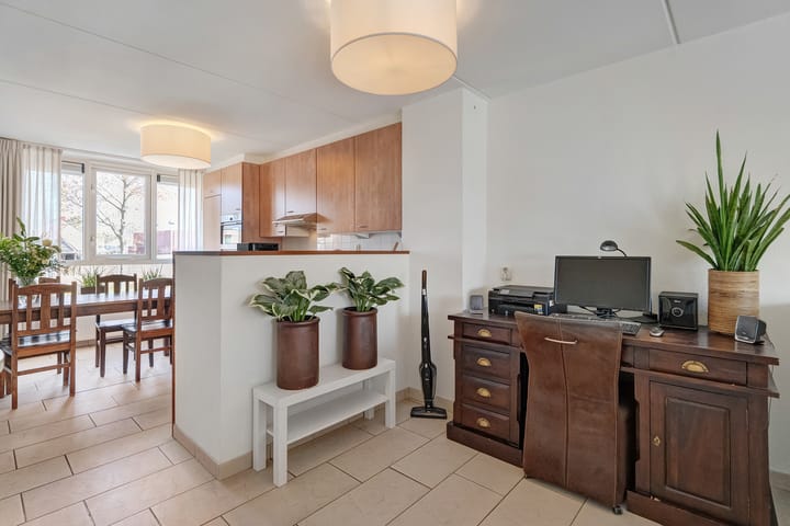 Photo 15 of Mettingenlaan 42