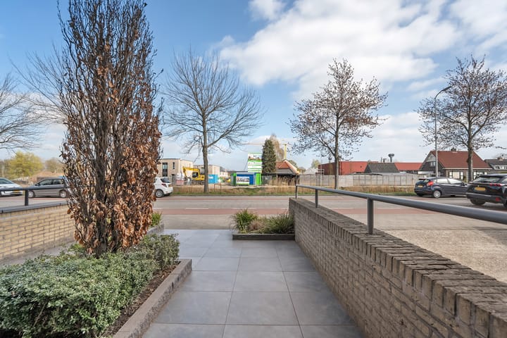 Photo 7 of Mettingenlaan 42