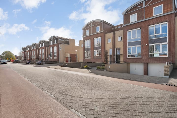 Photo 50 of Mettingenlaan 42