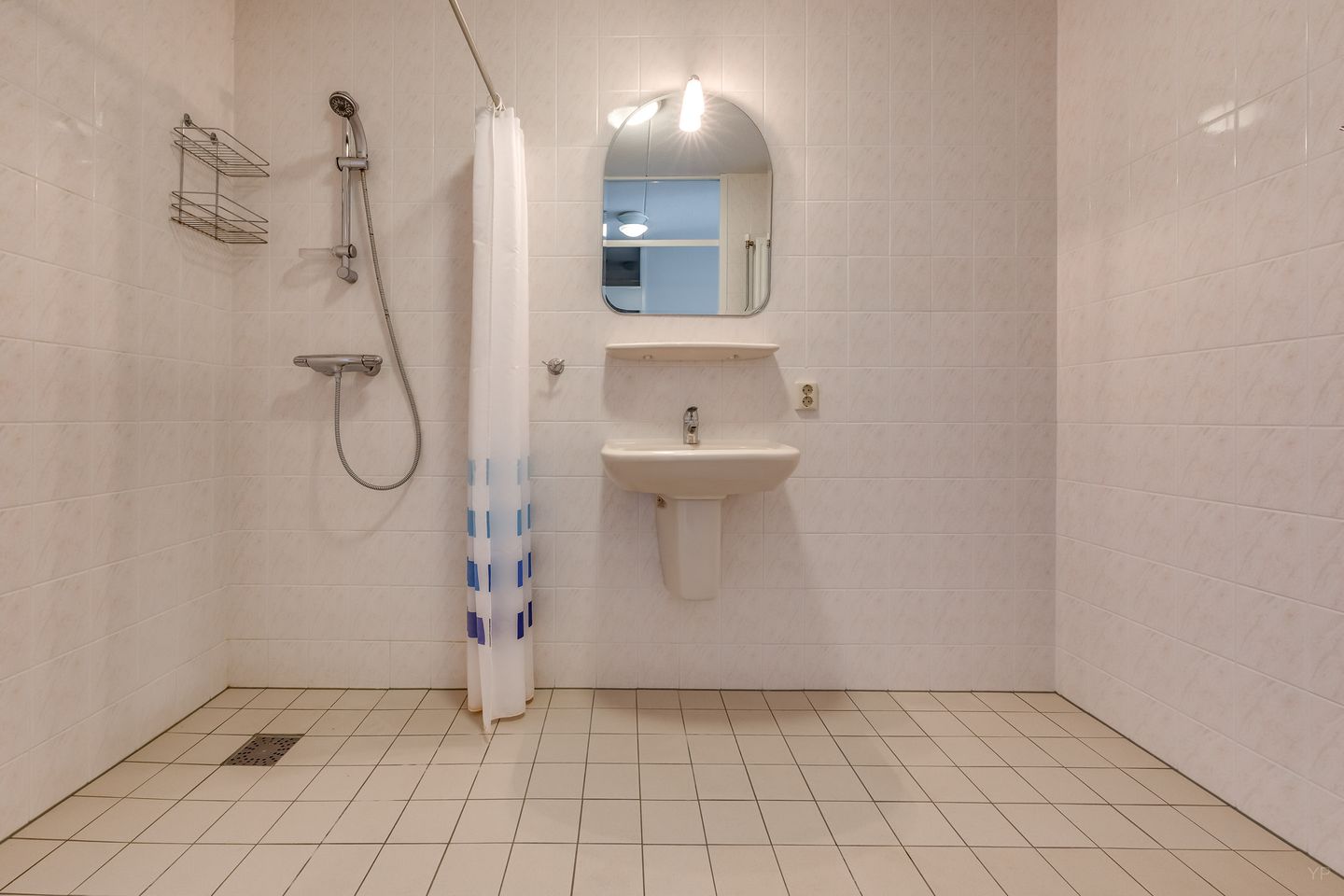 Foto 25 van A-weg 10-12