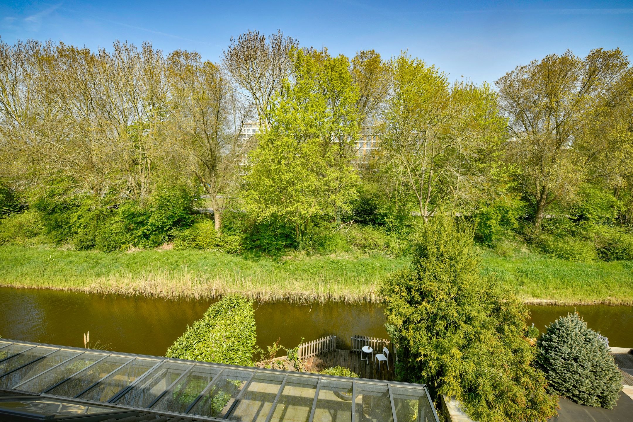 Foto 18 van Bouwmeester 83