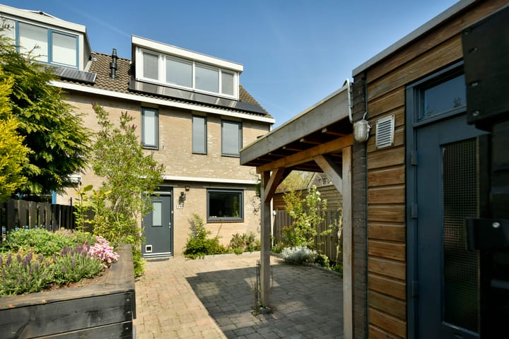 Photo 21 of Bouwmeester 83