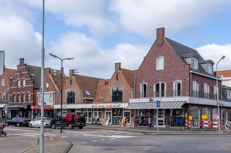 undefined main image