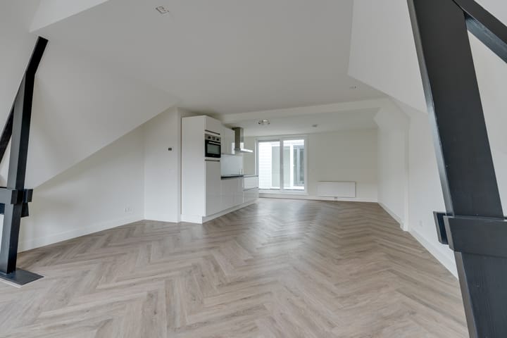 Foto 11 van Julianaweg 69-A