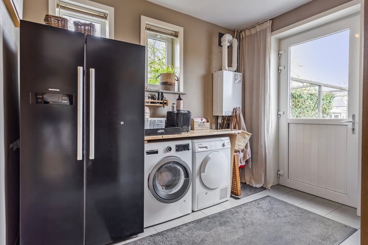 Photo 18 of Binnenpad 12-A