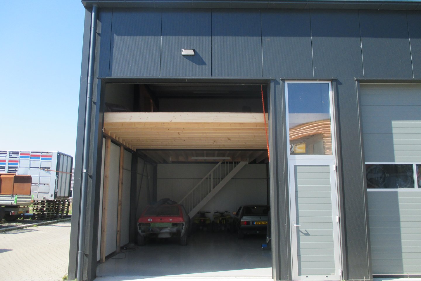 View photo 4 of Kiehoek 24-A