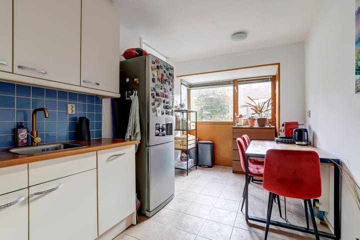 Photo 10 of Emily Brontësingel 88