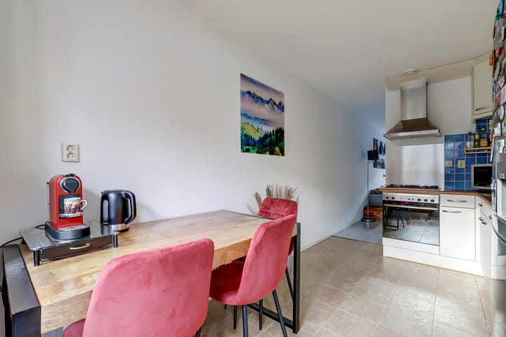 Photo 12 of Emily Brontësingel 88