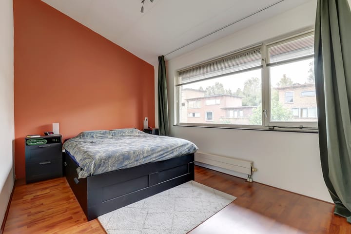 Photo 16 of Emily Brontësingel 88