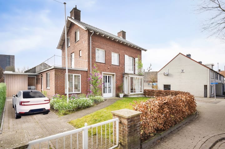 Foto 60 van Lourdesstraat 2-A