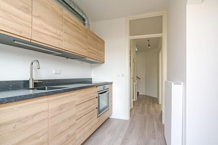 Foto 17 van Van Bossestraat 84