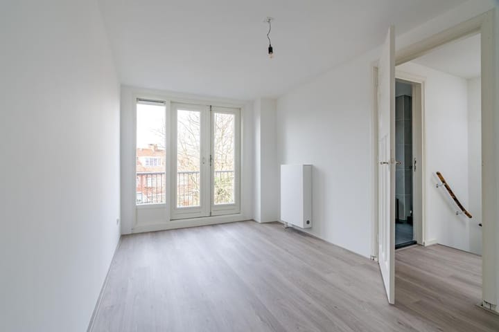 Foto 23 van Van Bossestraat 84