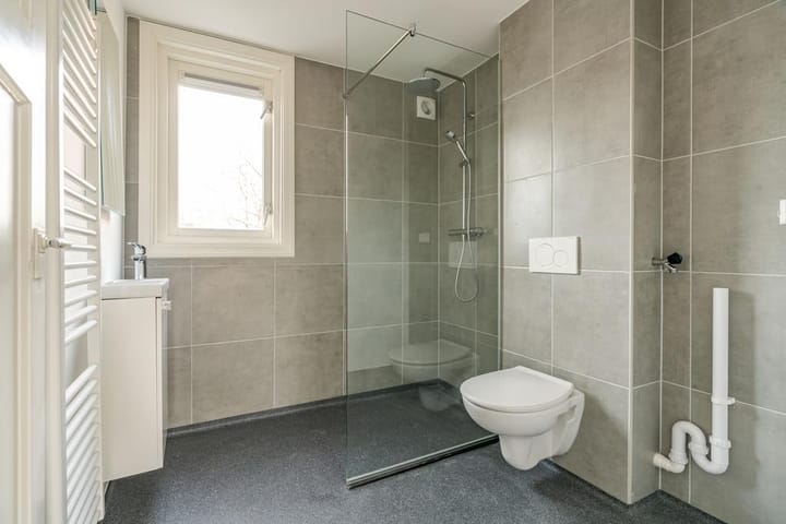 Foto 28 van Van Bossestraat 84