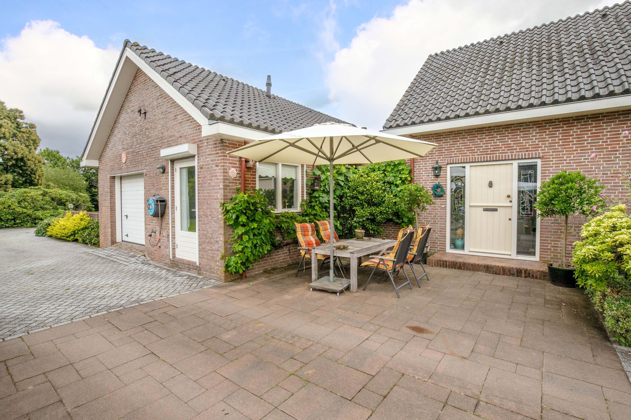 Foto 9 van Lekdijk-West 87