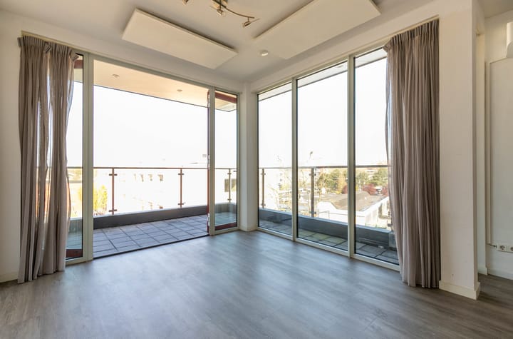 Foto 11 van Halverwege 53