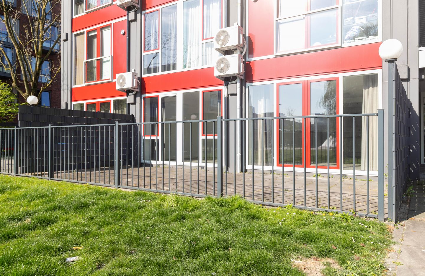 Foto 10 van Halverwege 9