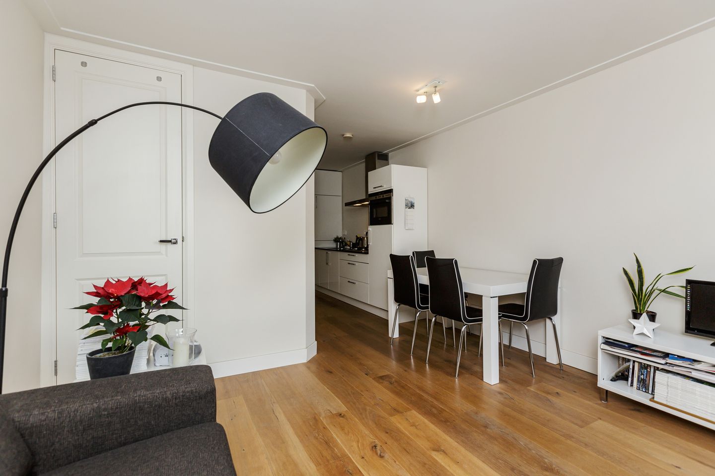 Photo 4 of Kinkerstraat 58-C