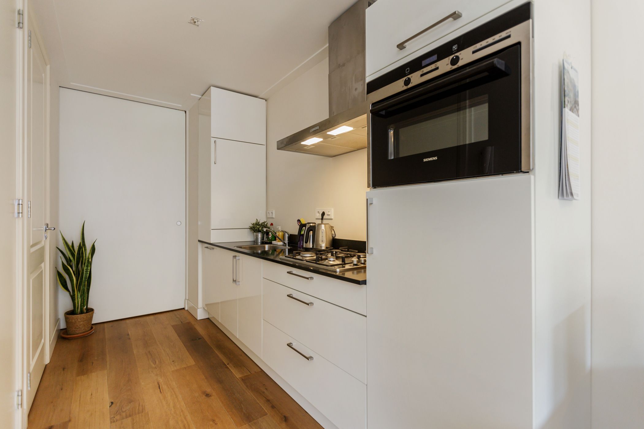 Photo 6 of Kinkerstraat 58-C