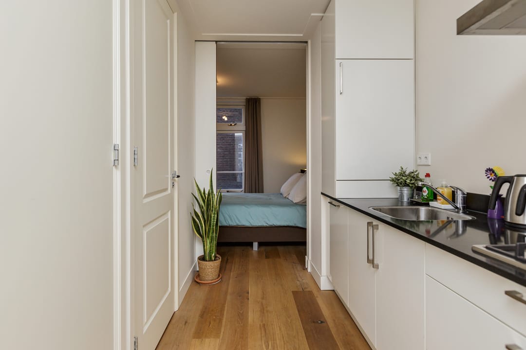 Photo 7 of Kinkerstraat 58-C