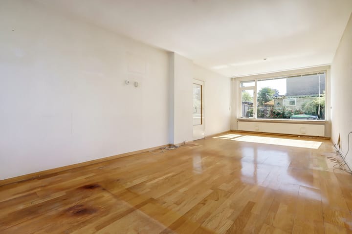 Foto 8 van Schiestraat 4