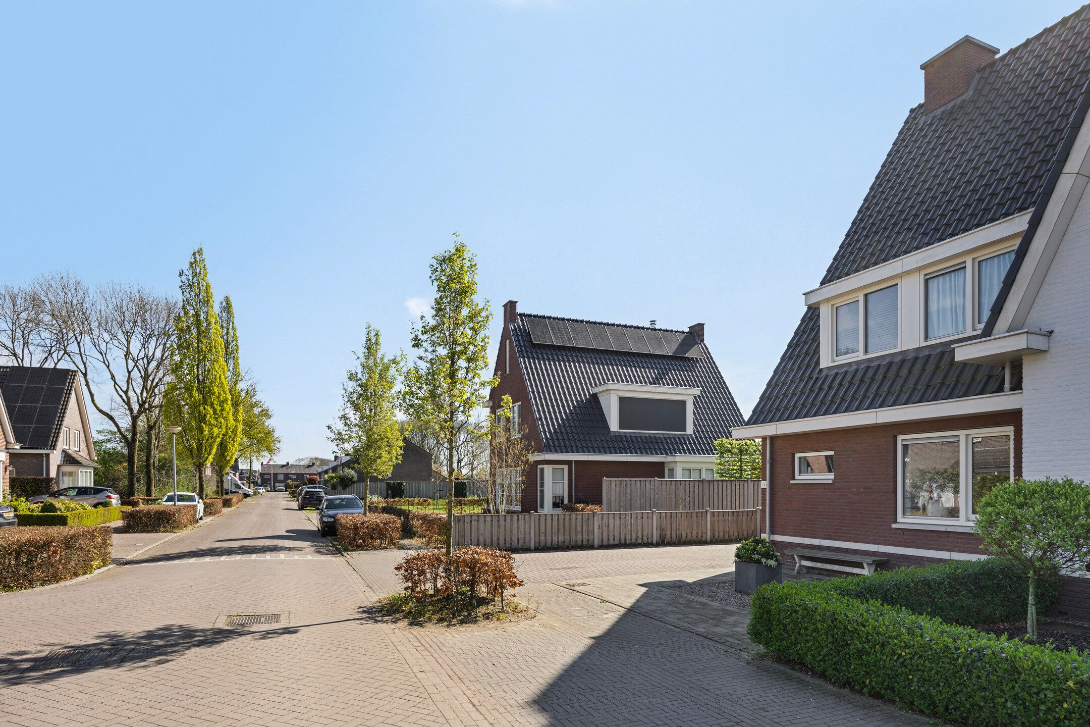 Foto 3 van Van Irhovenstraat 27