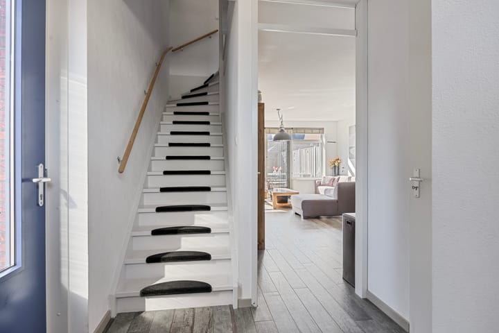 Foto 4 van Van Irhovenstraat 27