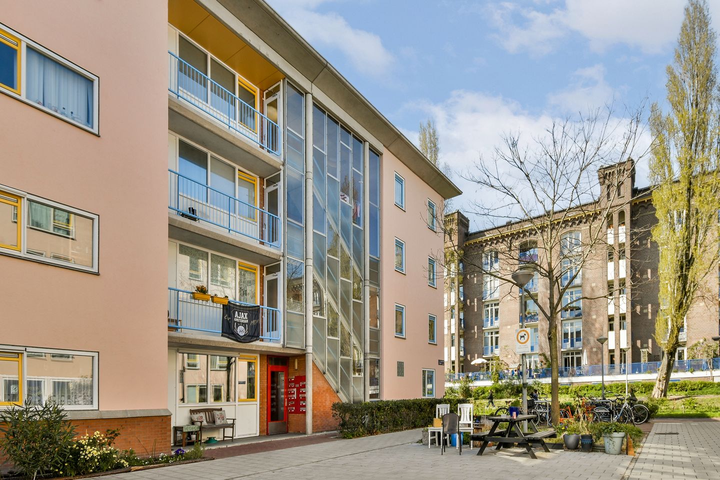 Foto 1 van J.C. van Epenstraat 87