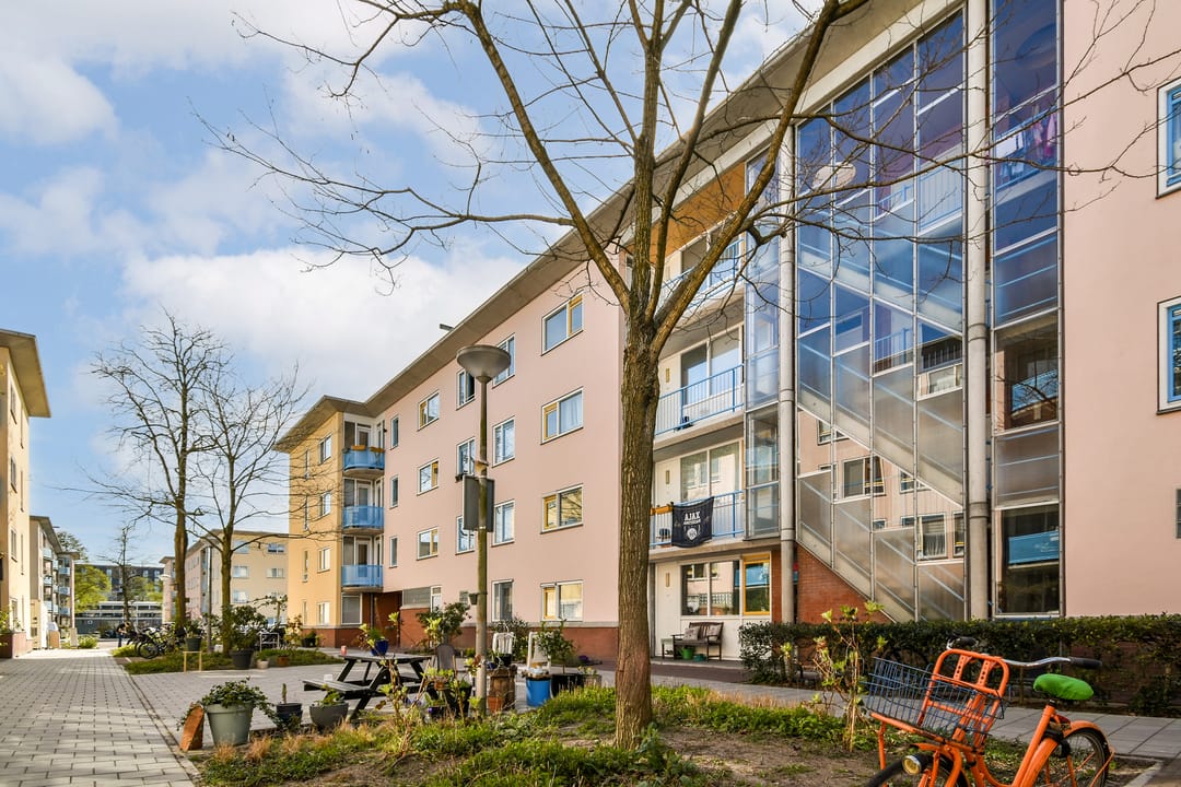 Photo 22 of J.C. van Epenstraat 87