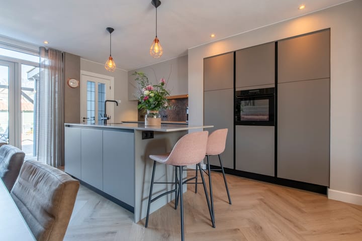 Foto 2 van Emmalaan 19