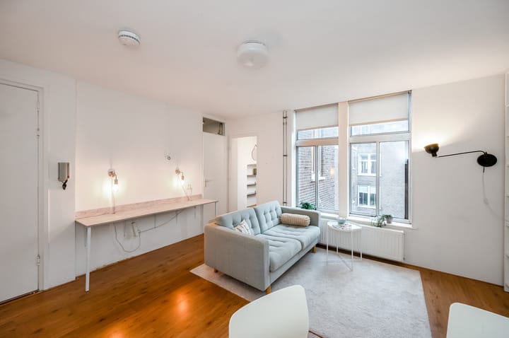 Foto 3 van Van Reigersbergenstraat 49-3