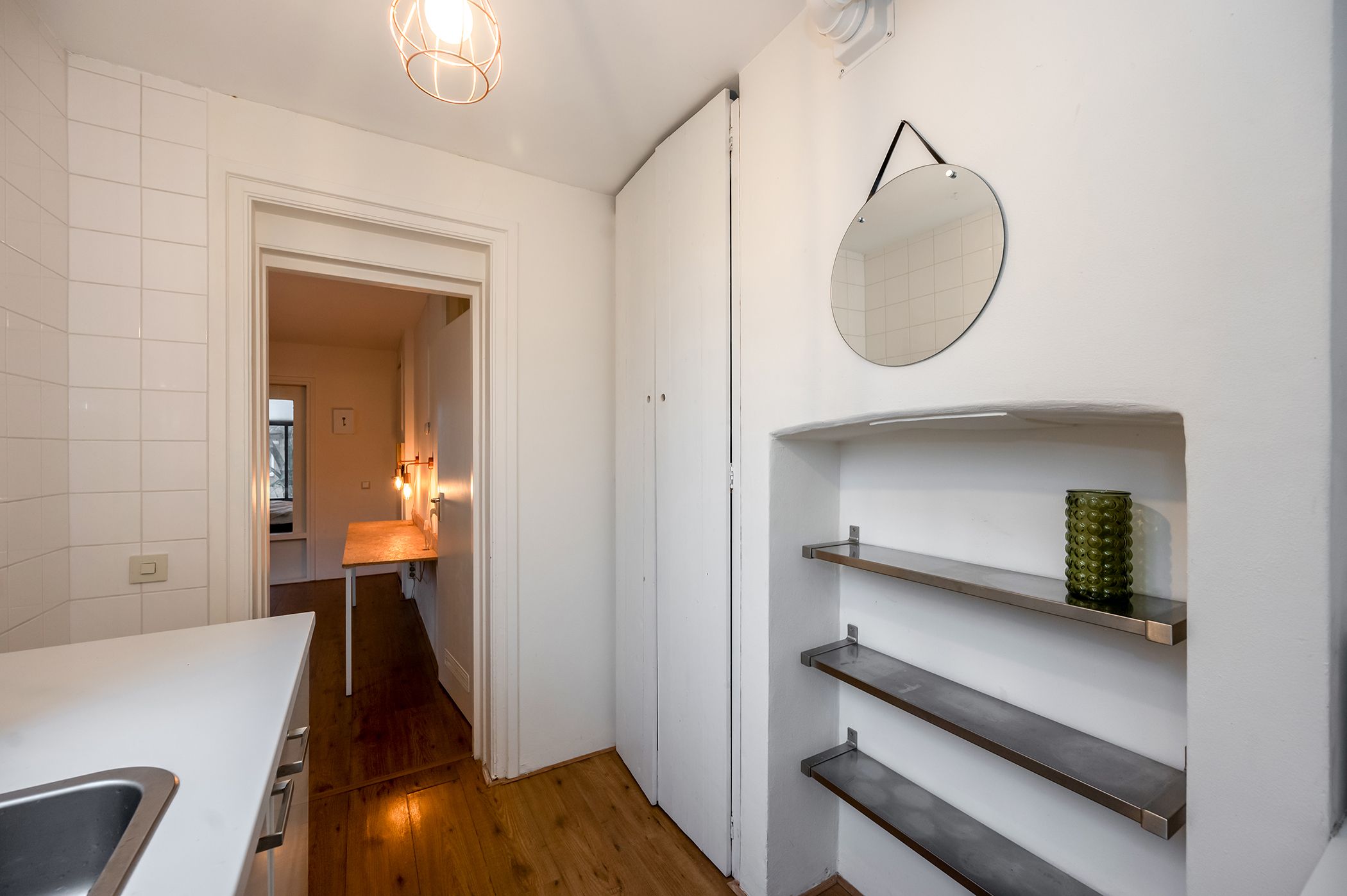 Photo 6 of Van Reigersbergenstraat 49-3