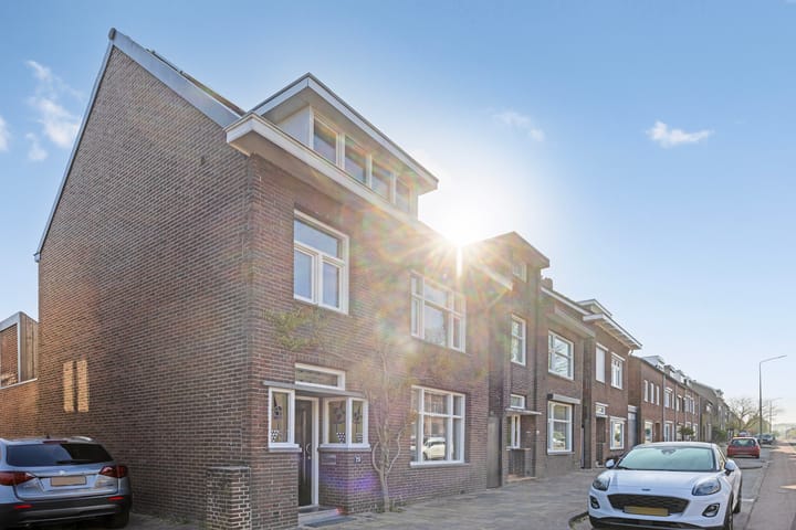 Foto 2 van Heerlerbaan 29