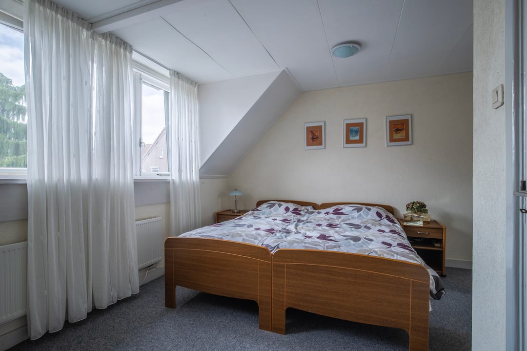 Photo 26 of Rheastraat 5