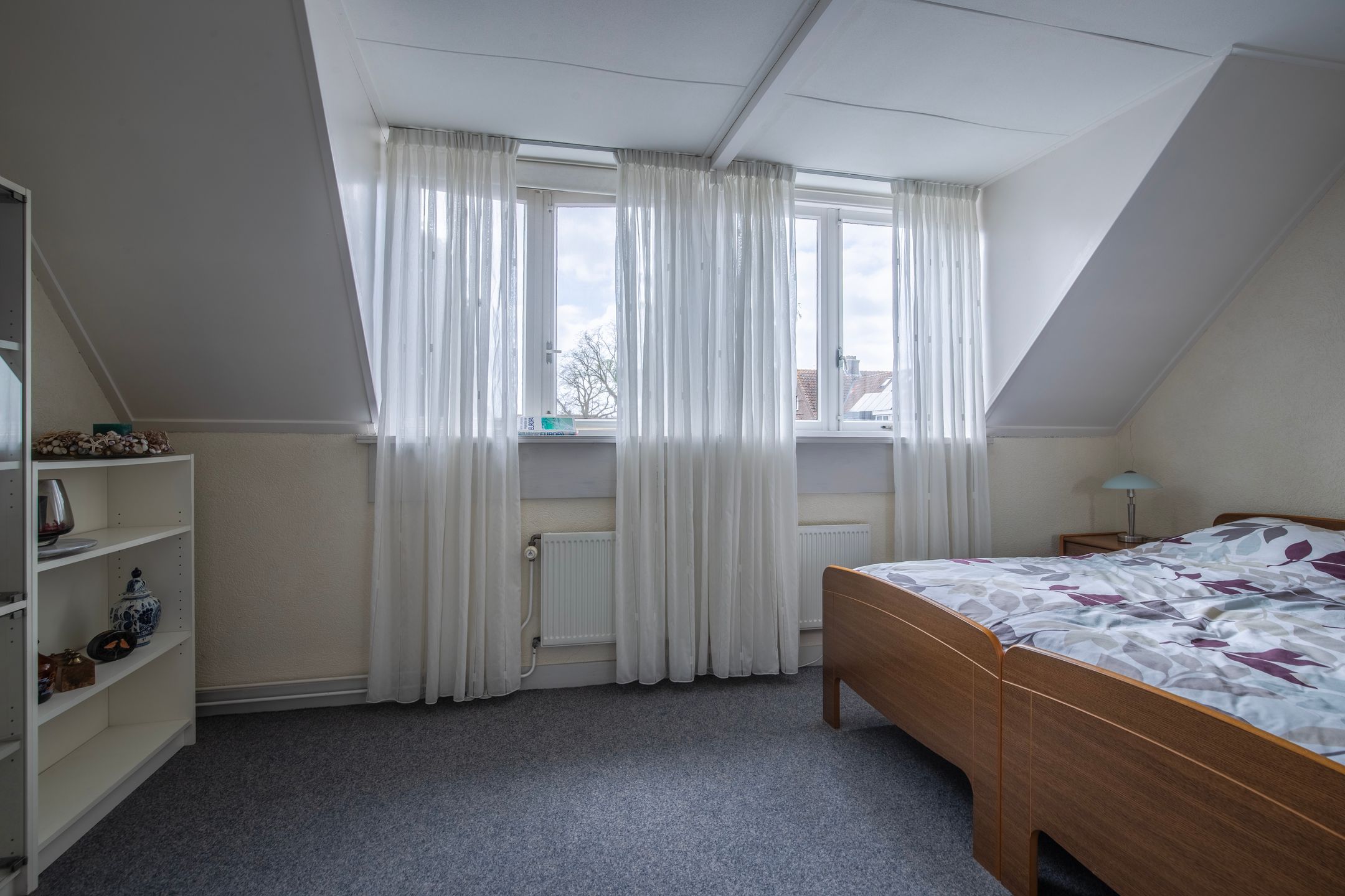 Photo 27 of Rheastraat 5