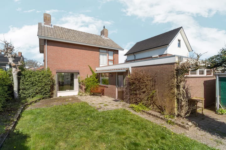 Foto 2 van Gennepskamp 14