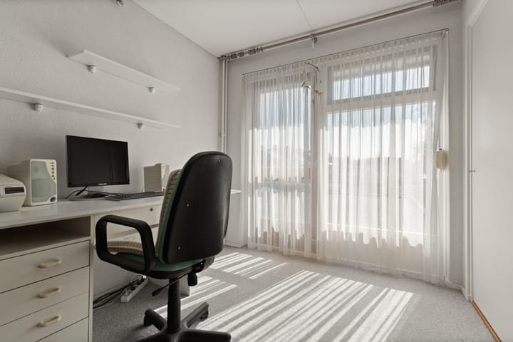 Foto 25 van Gennepskamp 14