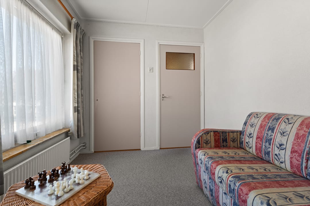 Foto 32 van Gennepskamp 14