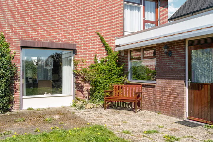 Foto 44 van Gennepskamp 14