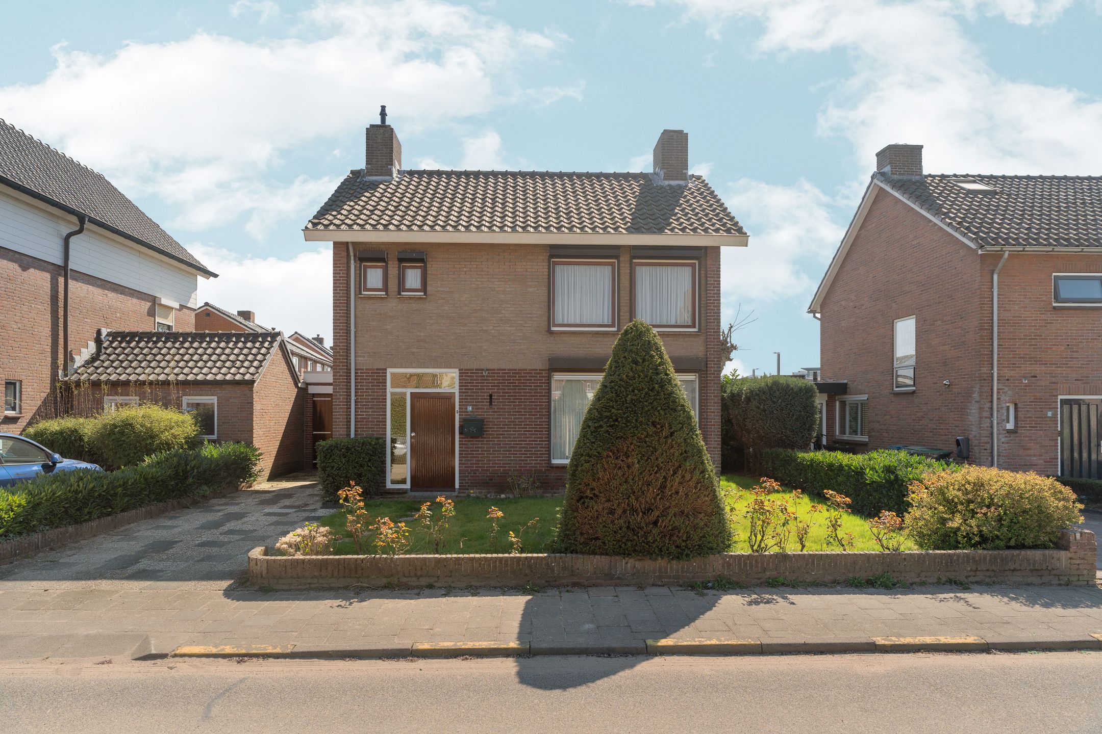 Foto 48 van Gennepskamp 14