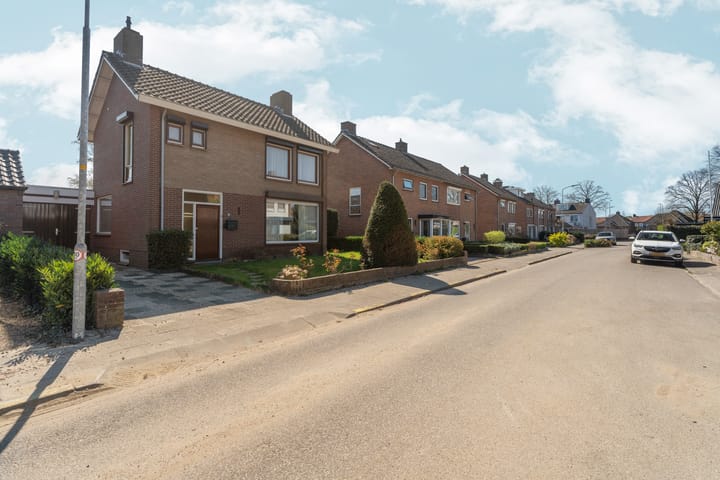 Foto 50 van Gennepskamp 14